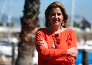 “Tenemos una ministra de Pontevedra pero no se nota, quizás compensaría más que fuese de Badajoz”