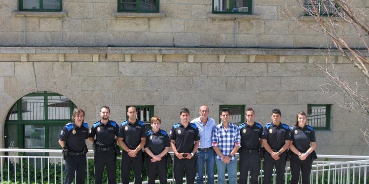 Nigrán contrata a oito auxiliares de Policía Local