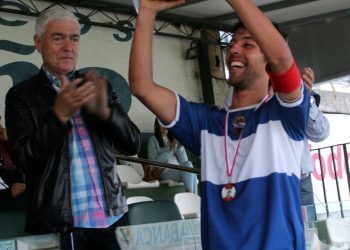 El Gran Peña levanta por primera vez la Copa Vigo