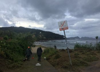Comienza la reparación del paseo de Patos dañado por los temporales