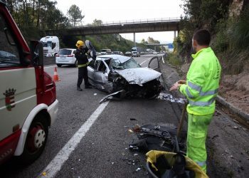 Accidente grave en Mos