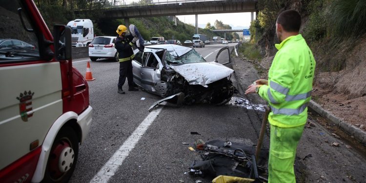 Accidente grave en Mos