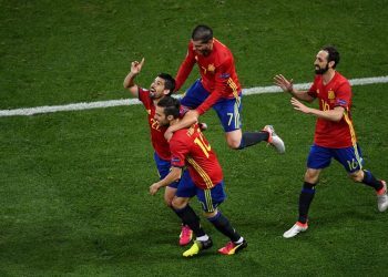 Nolito se doctora en la Eurocopa con un gol y una asistencia