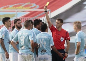 Un estudo confirma que os árbitros favorecen aos equipos grandes