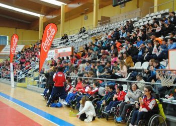 Desfibriladores para quince recintos deportivos de Vigo