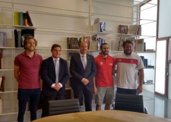 Feliz regreso de las antípodas para los jugadores del Vigo Rugby