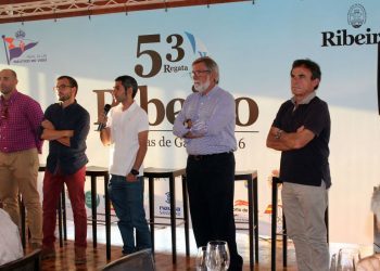 Terra do Castelo protagoniza una nueva cata solidaria de la Regata Ribeiro