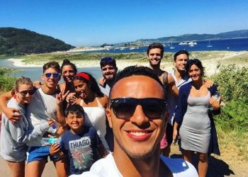 Thiago presume de «hogar» en las Cíes