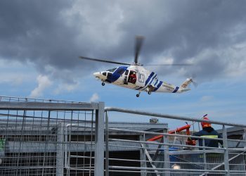 Localizado no Grove o corpo dun home que caeu dun catamarán turístico