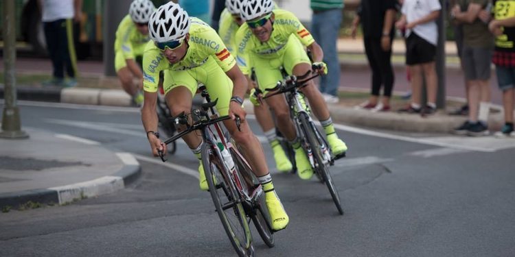 El Rías Baixas, a por todas en la montañosa Vuelta a Palencia
