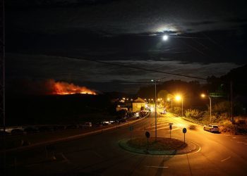 La lluvia sofoca un incendio forestal que arrasó 40 hectáreas en Barro