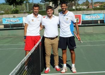 Miguel Casal derrota a Roberto Rodríguez en la final del Campeonato de Vigo