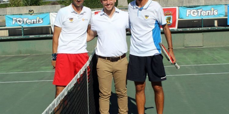 Miguel Casal derrota a Roberto Rodríguez en la final del Campeonato de Vigo