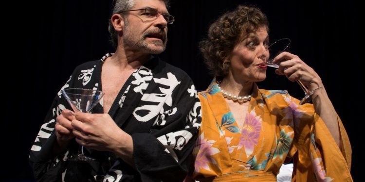 María Adánez, Juan Antonio Molina  y Nuria González en los escenarios vigueses