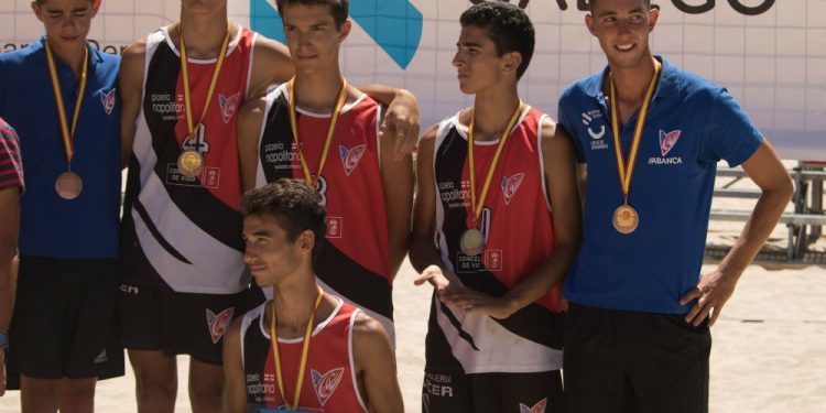 Bronce para los cadetes del Club Vigo en el Nacional de vóley-playa
