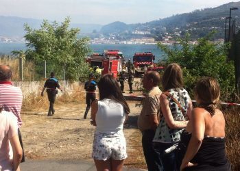 Incendio en un astillero de Camposancos