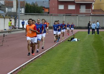 Os árbitros examínanse en Balaídos