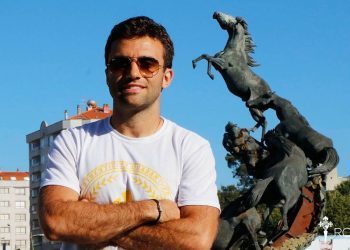 Rossi, que ya está en Vigo, supera el reconocimiento médico