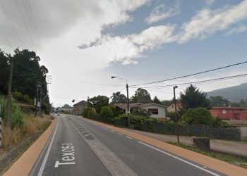 Cuatro personas heridas en un accidente en Mañufe