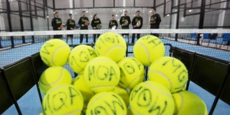 Navia reúne ás mellores parellas do pádel provincial