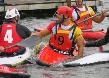 Adrián Hermida y Álex Casal, bronce en el Mundial de Kayak Polo