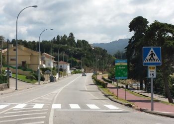 Un paso de peatones comunica al fin A Foz con Cotros y O Viso