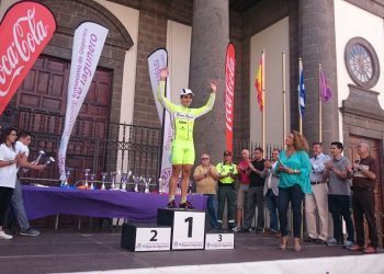 El Rías Baixas cerró la Vuelta a Tenerife con el segundo puesto de Estévez en La Laguna