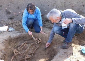 Atopan un esqueleto no xacemento de A Lanzada