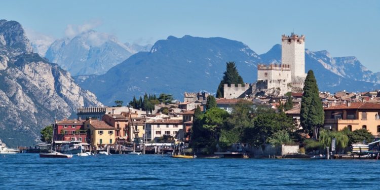 Escapada Vigo-norte de Italia a partir de marzo