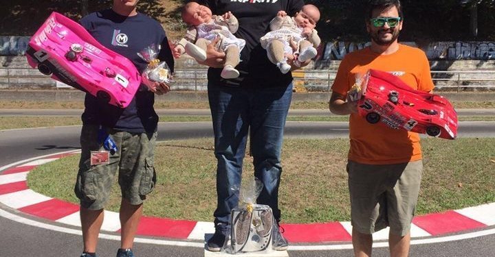 El vigués Iñaki Otero, nuevo campeón de España de automodelismo