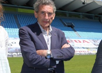 El entorno de Mouriño mueve ficha para adquirir capital social