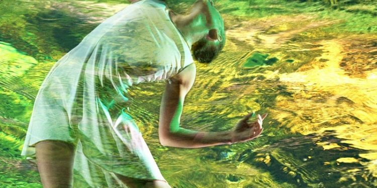 «As catro estacións» visita Vigo buscando aficionados a la danza