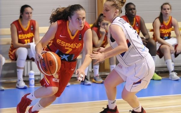 Paloma González cambia el Celta Zorka por el Aros León