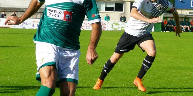 El Coruxo remonta en O Vao y el Celta B no pasa del empate contra diez