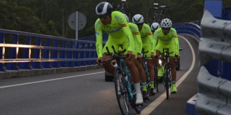 El Rías Baixas aspira a la triple corona en el Gallego contrareloj en Vigo