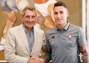 Hugo Mallo, celeste hasta 2021, y el que lo quiera… 30 «kilos»