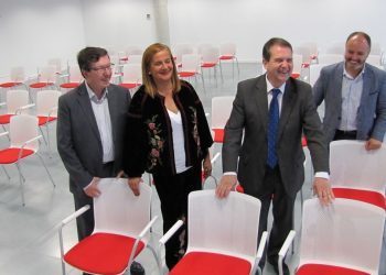 La UNED se estrena en el Auditorio Mar de Vigo