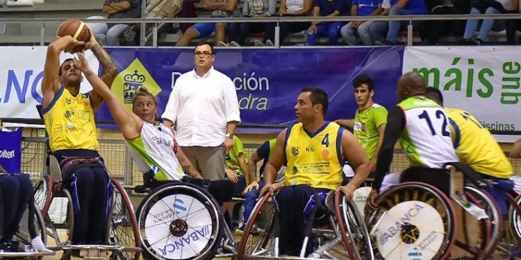 El Amfiv se estrena en casa con victoria