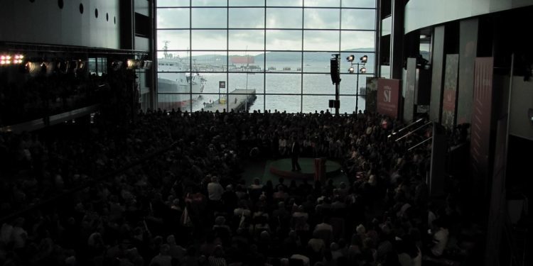 Los tres lustros y las siete vidas del Auditorio Mar de Vigo