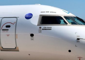 Air Nostrum bautiza uno de sus nuevos reactores con el nombre de «Ría de Vigo»