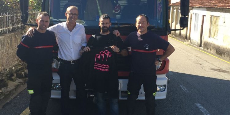 Un bombero de Nigrán acude a Grecia para ayudar a los refugiados