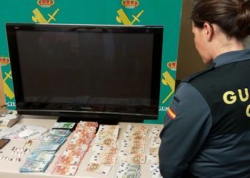 La operación “Tragaperras”  interviene 7.000 euros y cocaína en Nigrán