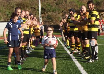 Rugby veterano y con bigote por una buena causa