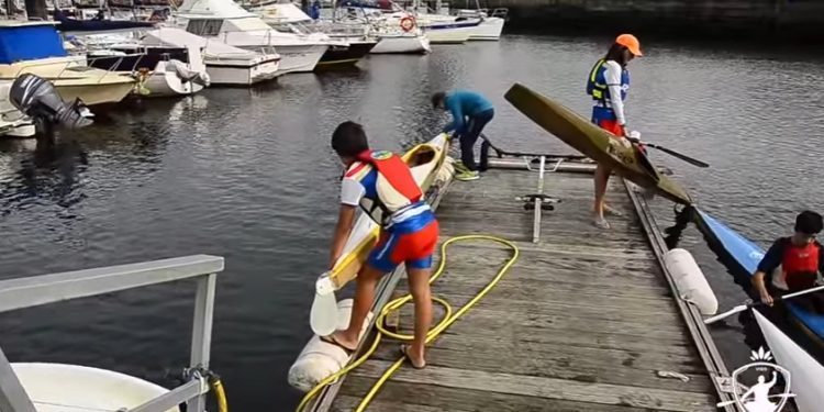 El Club Piragüismo Olívico se suma a la moda del ‘Mannequin Challenge’