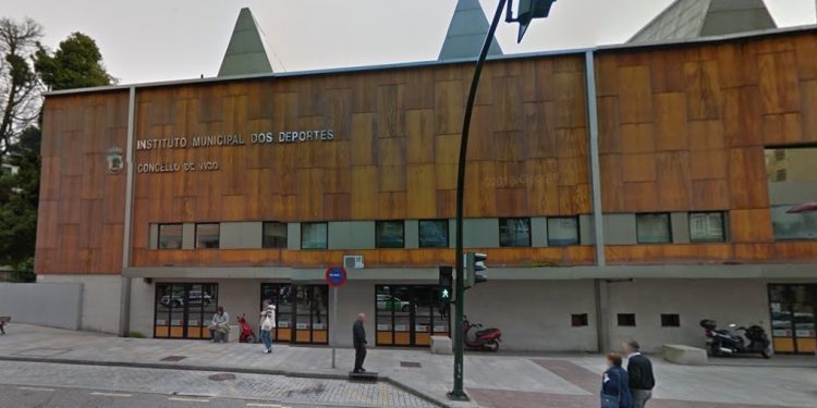 El Concello construirá un nuevo pabellón en As Travesas