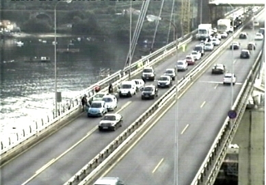 Seis heridos en el choque múltiple de Rande y otros cuatro en accidentes en la comarca