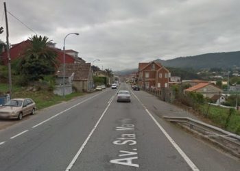 Herida una niña tras la colisión de dos vehículos en Redondela