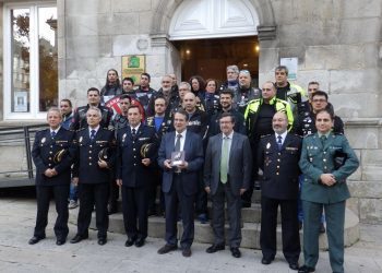 Os colectivos moteiros réndense a Vigo
