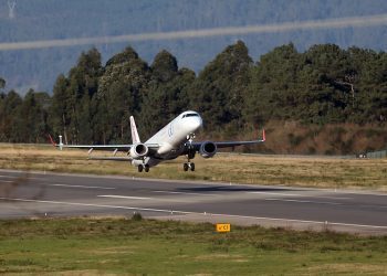 El concurso de vuelos para unir Vigo con Valencia, Palma e Ibiza queda desierto