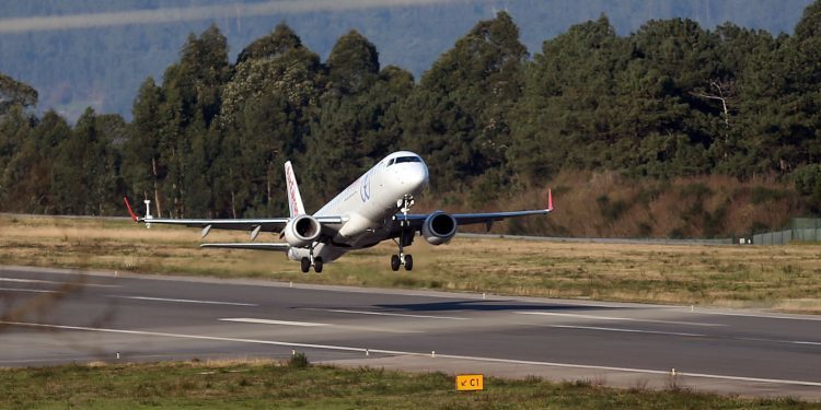 El concurso de vuelos para unir Vigo con Valencia, Palma e Ibiza queda desierto